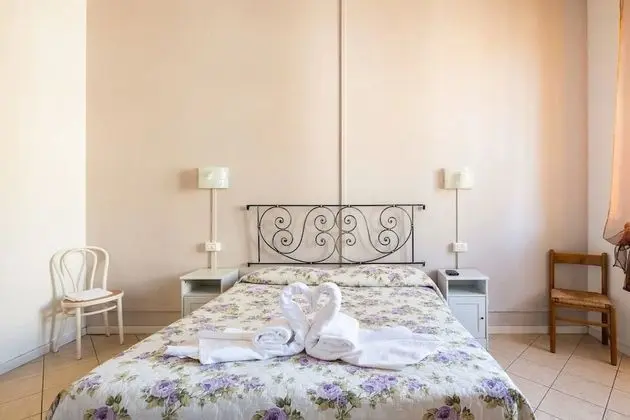 Üç Kişilik Oda, Ortak Banyo