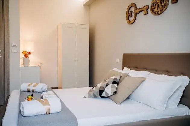 Comfort Tek Büyük veya İki Ayrı Yataklı Oda