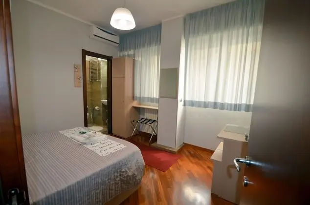 Comfort Tek Büyük veya İki Ayrı Yataklı Oda