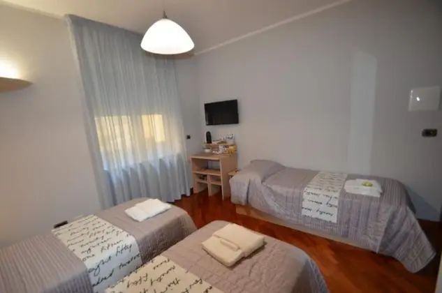 Comfort Üç Kişilik Oda, 1 Yatak Odası, Banyolu/Duşlu