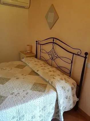 Üç Kişilik Oda, Bahçe Manzaralı