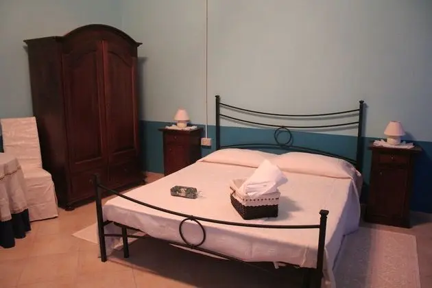 Classic Tek Büyük Yataklı Oda