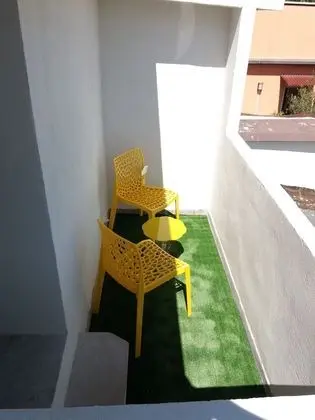 Tek Büyük veya İki Ayrı Yataklı Oda (Orange)