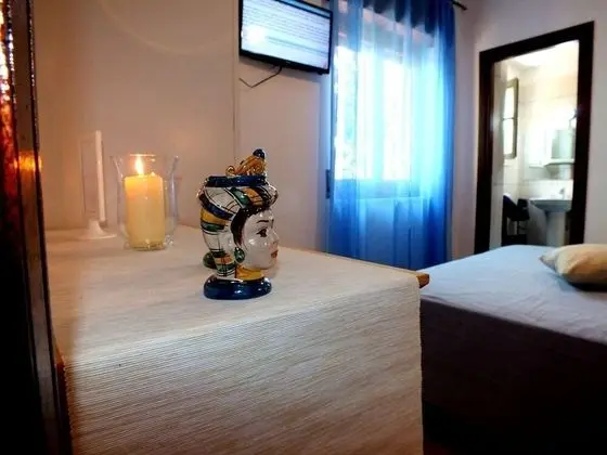 Basic Tek Büyük Yataklı Oda, 1 Yatak Odası, Bahçe Manzaralı