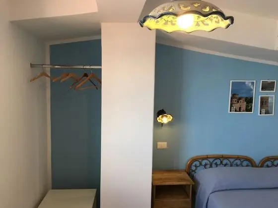 Romantic Üç Kişilik Oda, Deniz Manzaralı