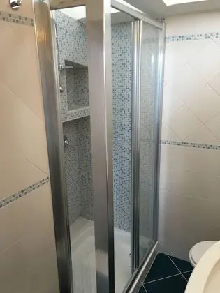 Romantic Üç Kişilik Oda, Deniz Manzaralı