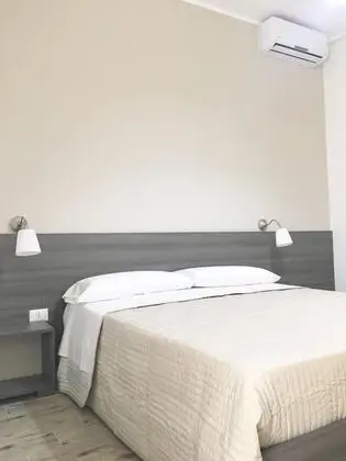 Royal Tek Büyük veya İki Ayrı Yataklı Oda