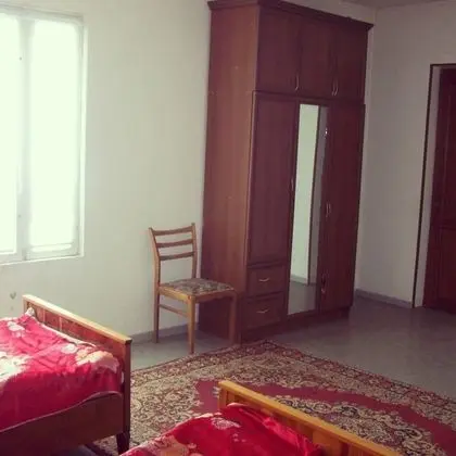 Üç Kişilik Oda, Balkon