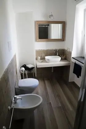 Traditional Tek Büyük Yataklı Oda