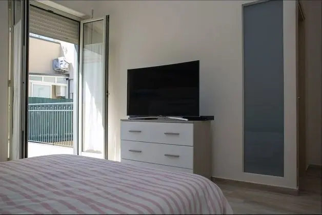 Comfort Tek Büyük veya İki Ayrı Yataklı Oda, 1 Yatak Odası, Sigara İçilebilir, Şehir Manzaralı
