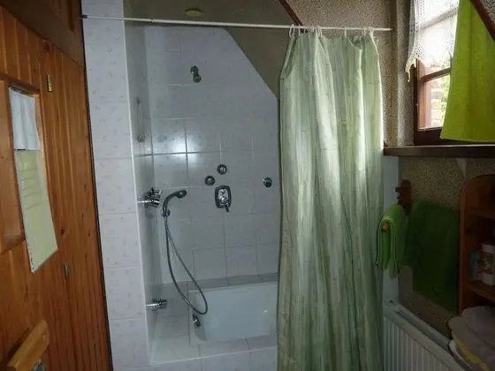 Stüdyo, Ortak Banyo