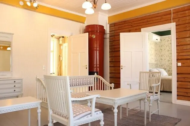 Villa, Larger Suite, Partial Lake View