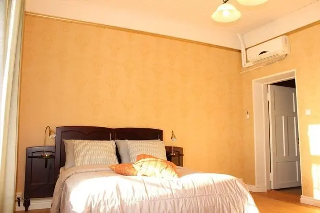 Main Building, Suite 2, Lake View