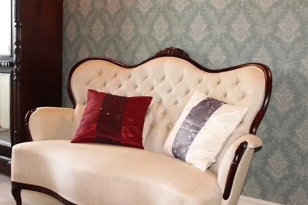 Main Building, Suite 2, Lake View