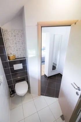 Business Tek Büyük Yataklı Oda, Bahçe Manzaralı