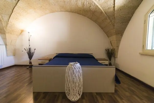 Tek Büyük Yataklı Oda, Ortak Banyo