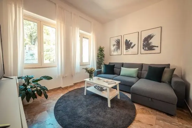 Apart Daire, 2 Yatak Odası, Deniz Manzaralı (Greek Theatre)