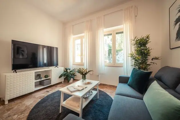 Apart Daire, 2 Yatak Odası, Deniz Manzaralı (Greek Theatre)