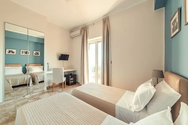 Tek Büyük veya İki Ayrı Yataklı Oda (Silva 1)