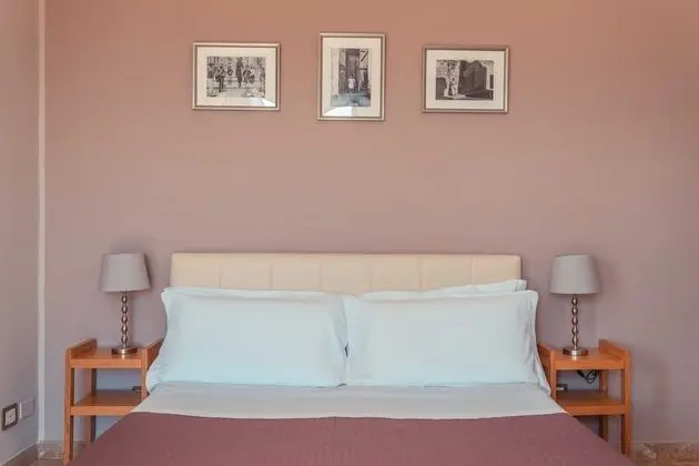 Tek Büyük Yataklı Oda, Balkon, Deniz Manzaralı (Timoleone 1)