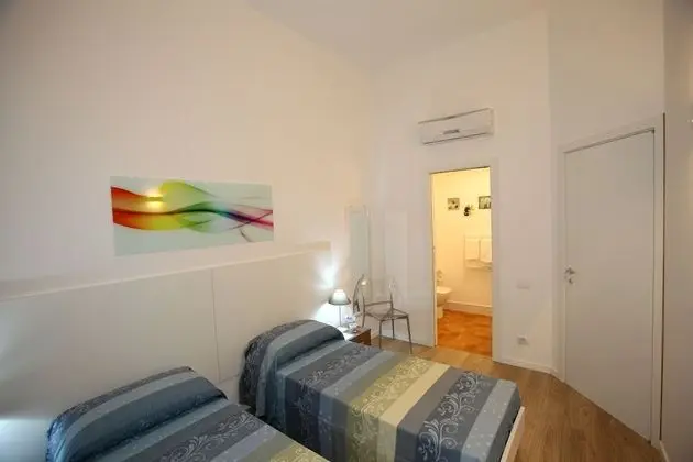 Standard Tek Büyük veya İki Ayrı Yataklı Oda (Salinas)