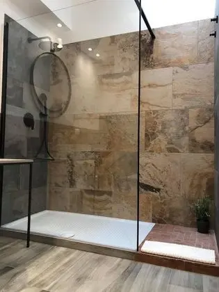 Superior Süit, Avlu Manzaralı (Orizzonte)