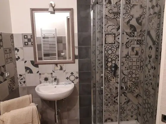 Üç Kişilik Oda, Teras