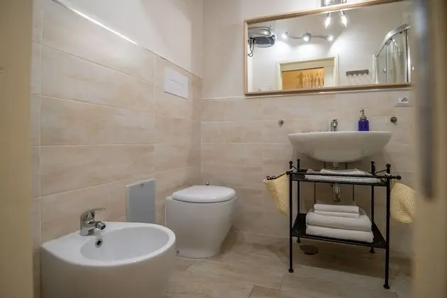 Tek Büyük Yataklı Oda (Rossa)