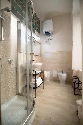 Tek Büyük Yataklı Oda (Verde)