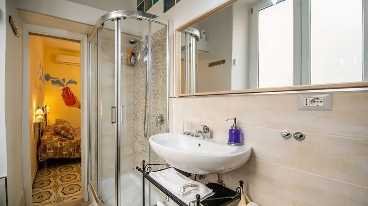 Tek Büyük Yataklı Oda (Verde)