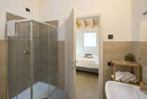 Comfort Tek Büyük veya İki Ayrı Yataklı Oda