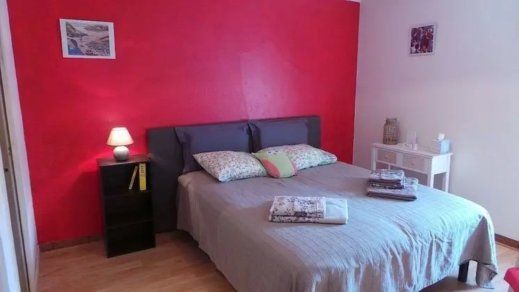 Classic Tek Büyük Yataklı Oda (Argoat)