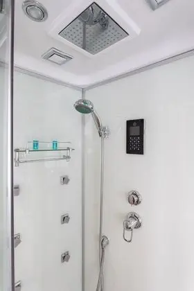 Exclusive Tek Büyük Yataklı Oda (Sofia)