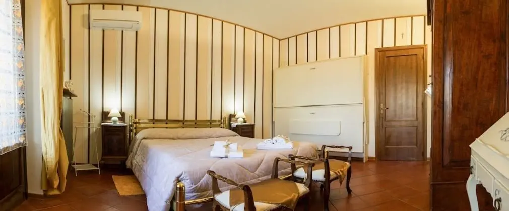 Standard Dört Kişilik Oda, Banyolu/Duşlu, Bahçe Manzaralı