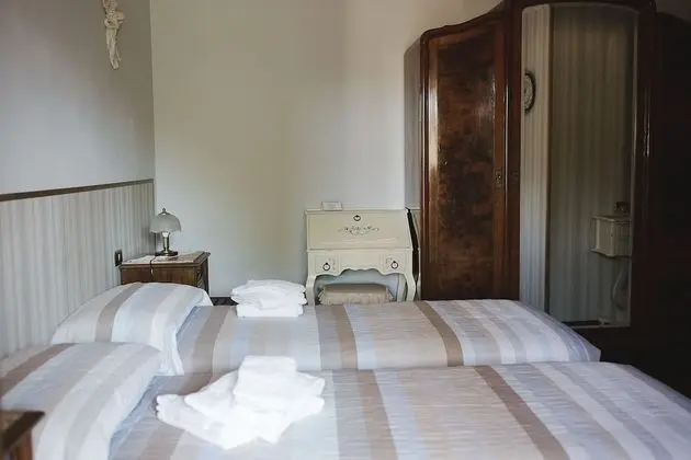 Standard Tek Büyük veya İki Ayrı Yataklı Oda, Özel Banyo, Bahçe Manzaralı