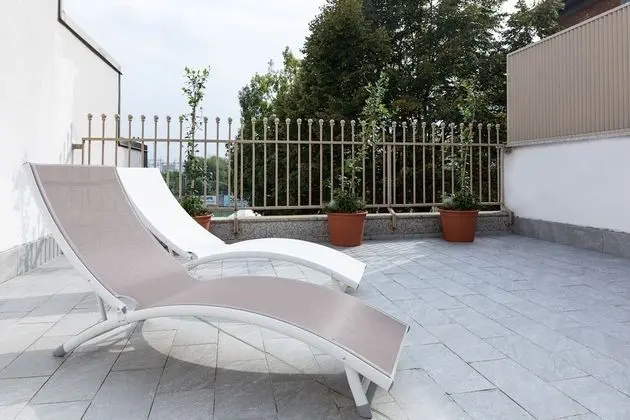 Deluxe Tek Büyük Yataklı Oda, Teras