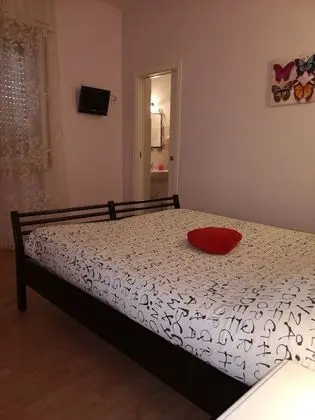 Classic Oda, 1 Büyük (Queen) Boy Yatak, Sigara İçilmez