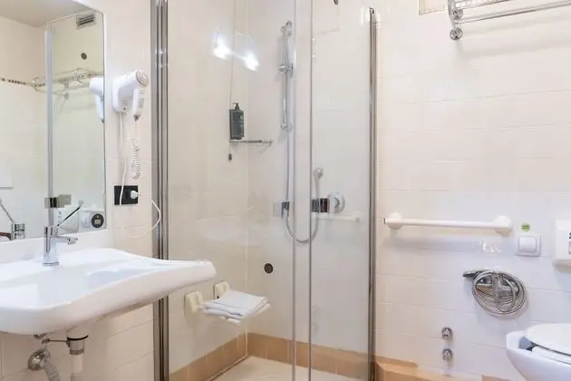 Standard Dört Kişilik Oda, Engellilere Uygun, Sigara İçilmez