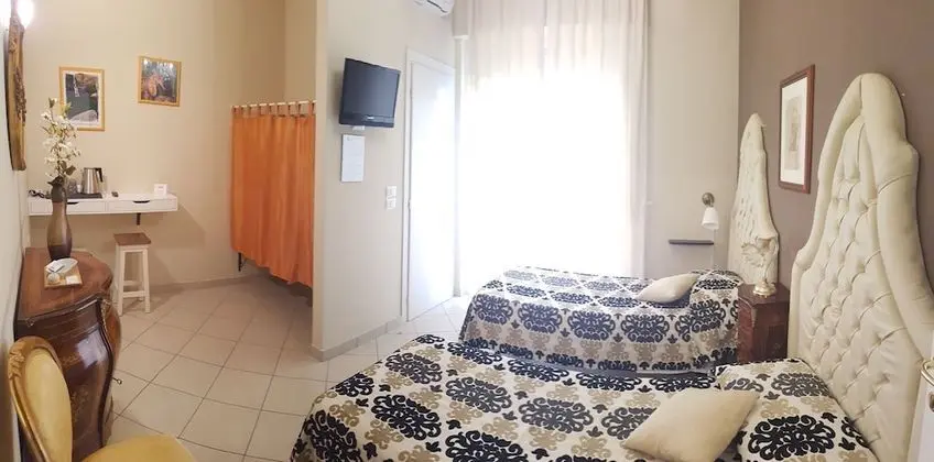 Tek Büyük veya İki Ayrı Yataklı Oda