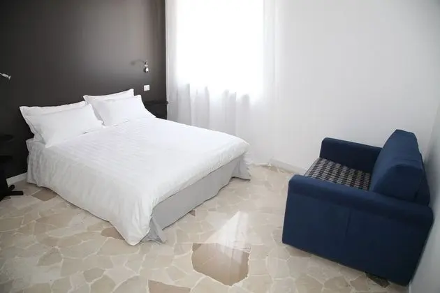 Dört Kişilik Oda, Sigara İçilmez