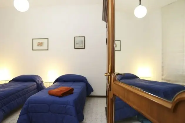 Tek Büyük veya İki Ayrı Yataklı Oda, 1 Çift Kişilik veya 2 Tek Kişilik Yatak (Giuseppe)