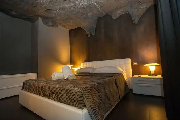 Romantic Tek Büyük Yataklı Oda