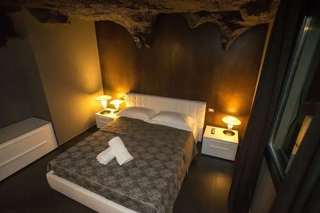 Romantic Tek Büyük Yataklı Oda