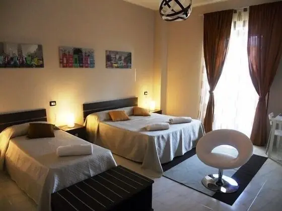 Üç Kişilik Oda
