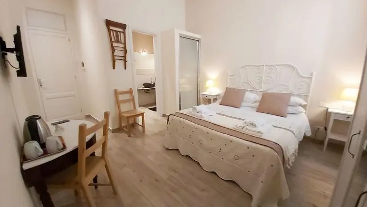 Romantic Tek Büyük Yataklı Oda