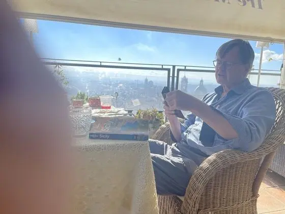 Tek Büyük Yataklı Oda, Şehir Manzaralı