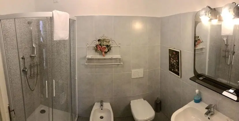 Tek Büyük Yataklı Oda, Özel Banyo