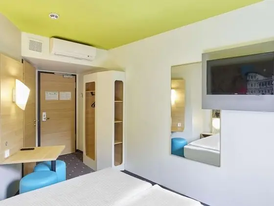 Tek Büyük Yataklı Oda