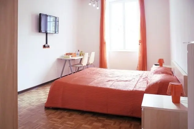Tek Büyük Yataklı Oda (Bagno Privato Esterno)