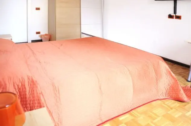 Tek Büyük Yataklı Oda (Bagno Privato Esterno)